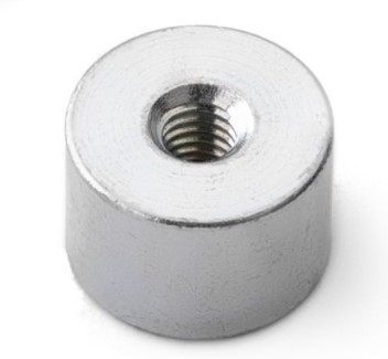Magnetický úchyt s vnitřním závitem 8 mm